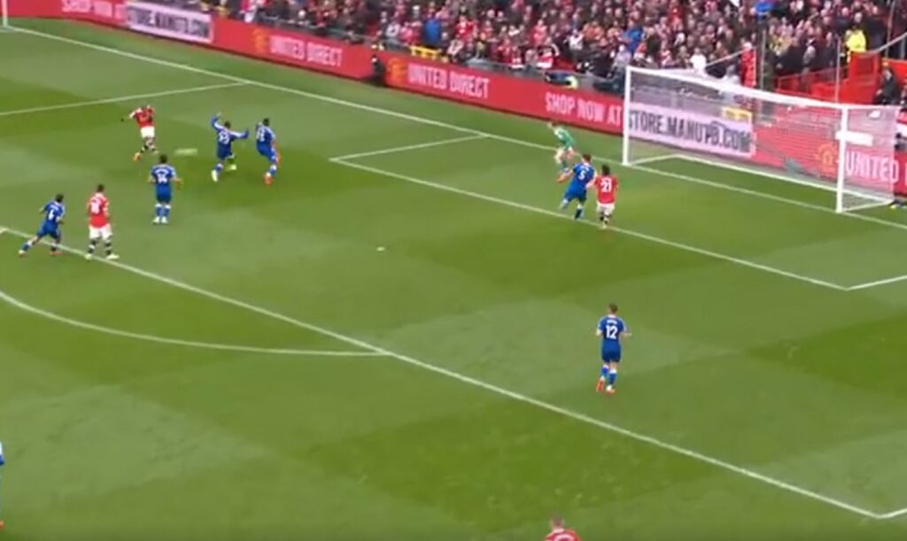 Ο Μαρσιάλ «πυροβόλησε» την Έβερτον για το 1-0! (vid)