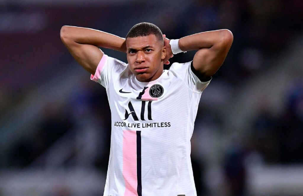 Οι δηλώσεις του Μπαπέ φέρνουν αντιδράσεις στην Παρί!