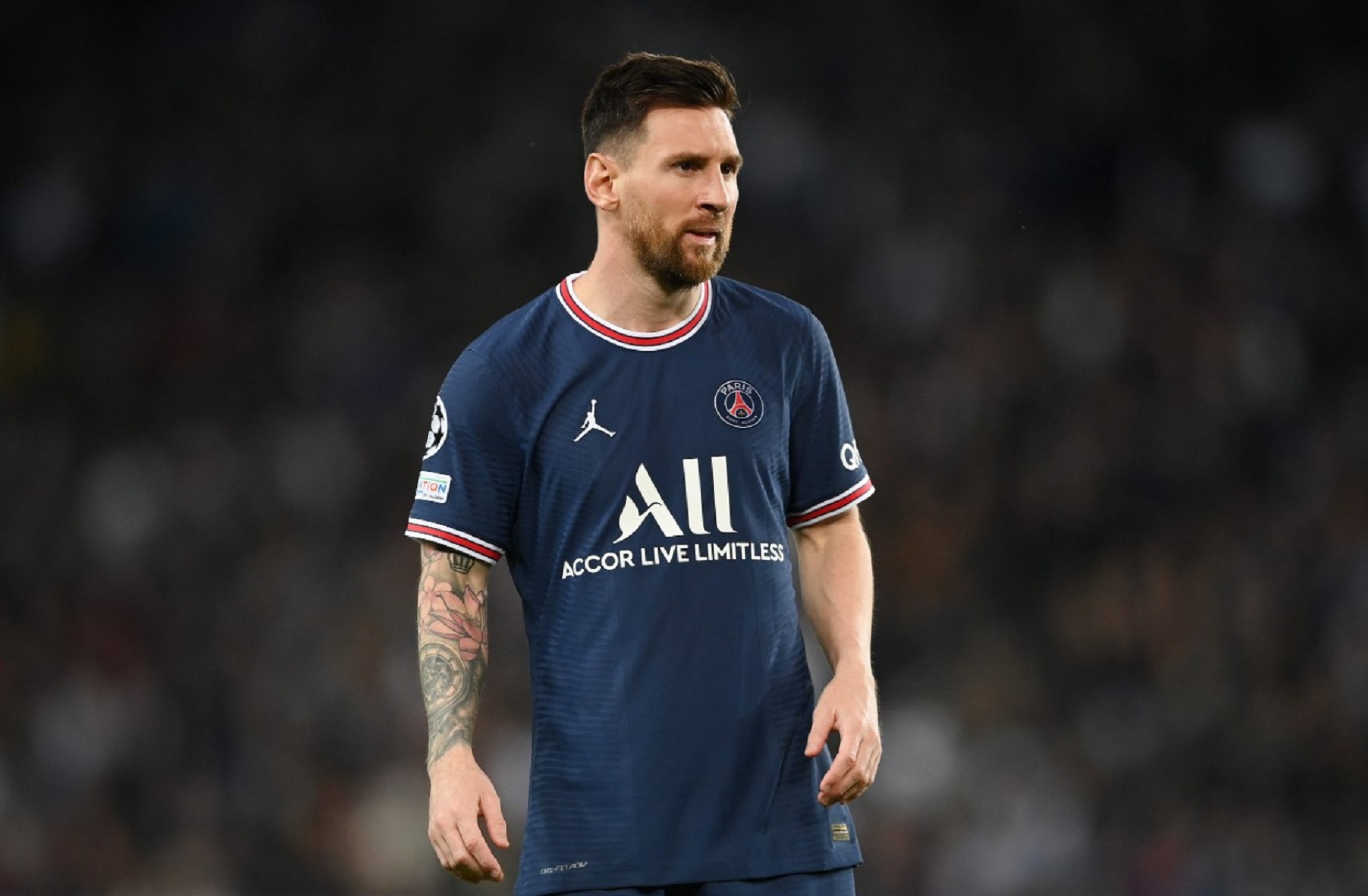 Ξεσπούν οι… παλιοί: «Δεν πρέπει να πάρει ο Μέσι την “Χρυσή Μπάλα”»