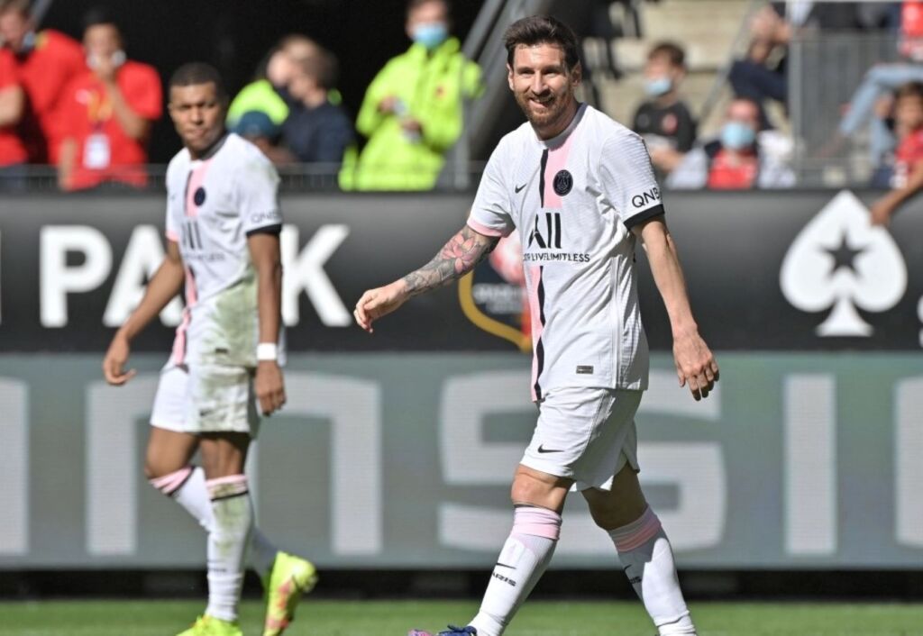 To περίφημο ΜΝΜ έμεινε βουβό να κοιτά τη Ρεν!