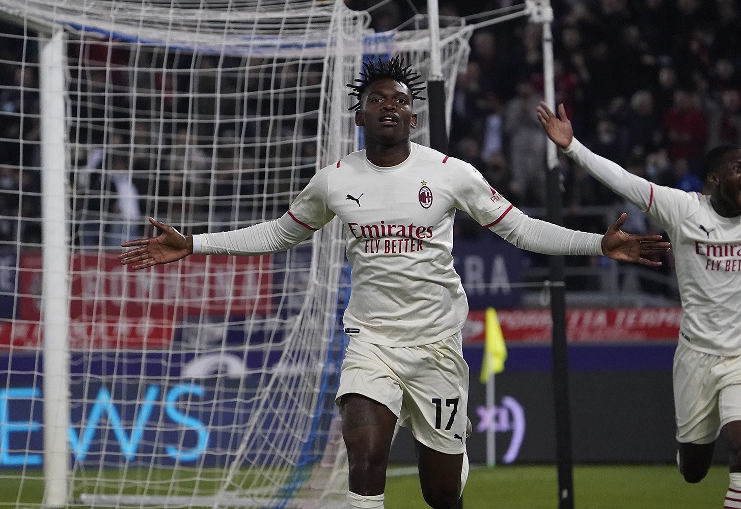 Σώθηκε στο τέλος η Μίλαν – Τεσσάρα και ξανά κορυφή!