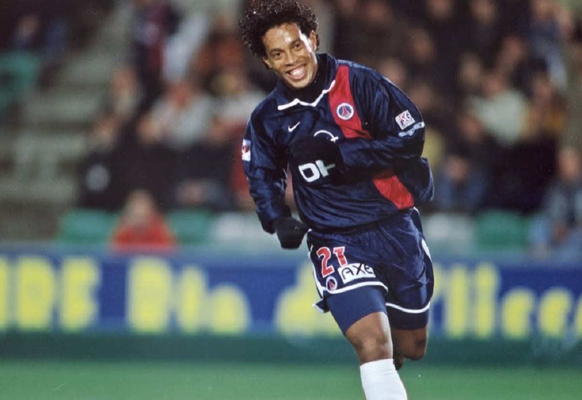 Το γκολ του Ροναλντίνιο που ξεκίνησε την «εκστρατεία» στην Ευρώπη!