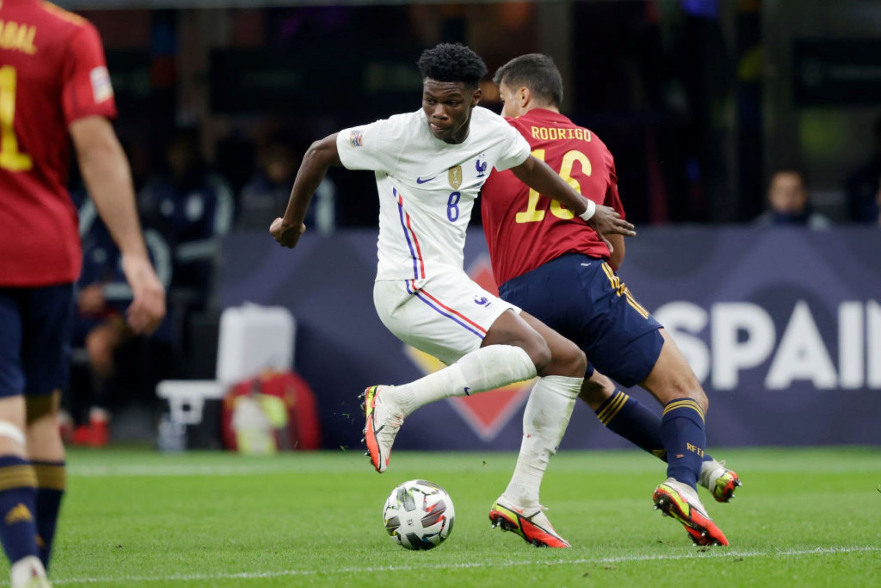 Η Ρεάλ Μαδρίτης υποκλίνεται στο νέο αστέρι της Γαλλίας!