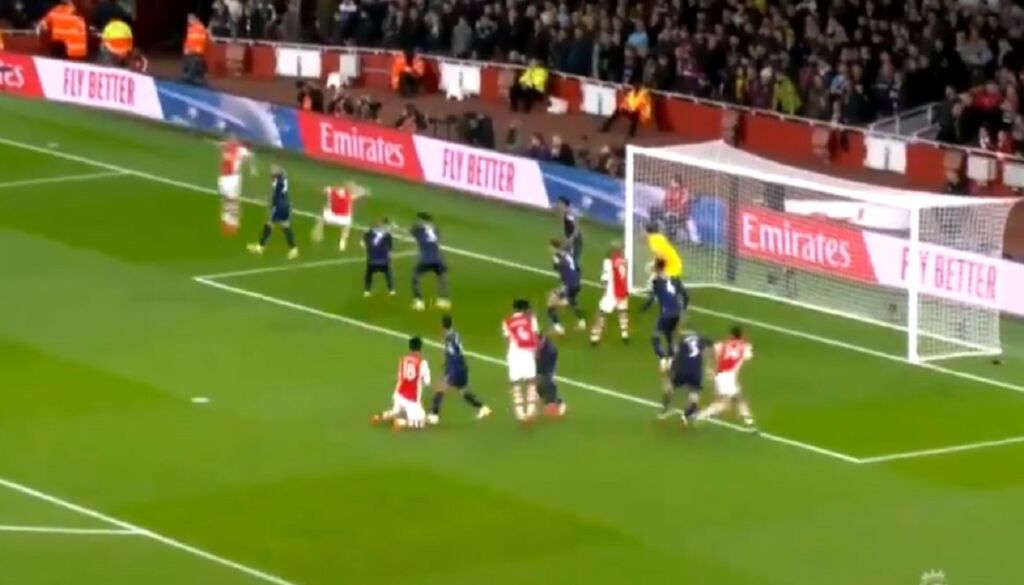 Τυφλή κεφαλιά Παρτέι και… πρώτο αίμα για την Άρσεναλ! (vid)