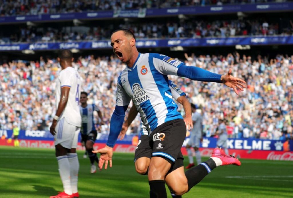 Ο Ντε Τόμας σόκαρε τη Ρεάλ μέσα στη Βαρκελώνη! (vid)