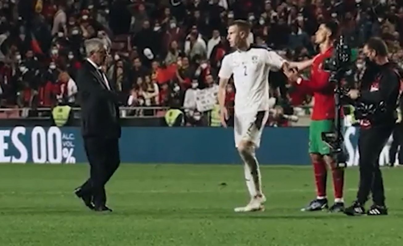 Μετά… βίας χαιρέτησε τον Σάντος ο Κριστιάνο! (vid)