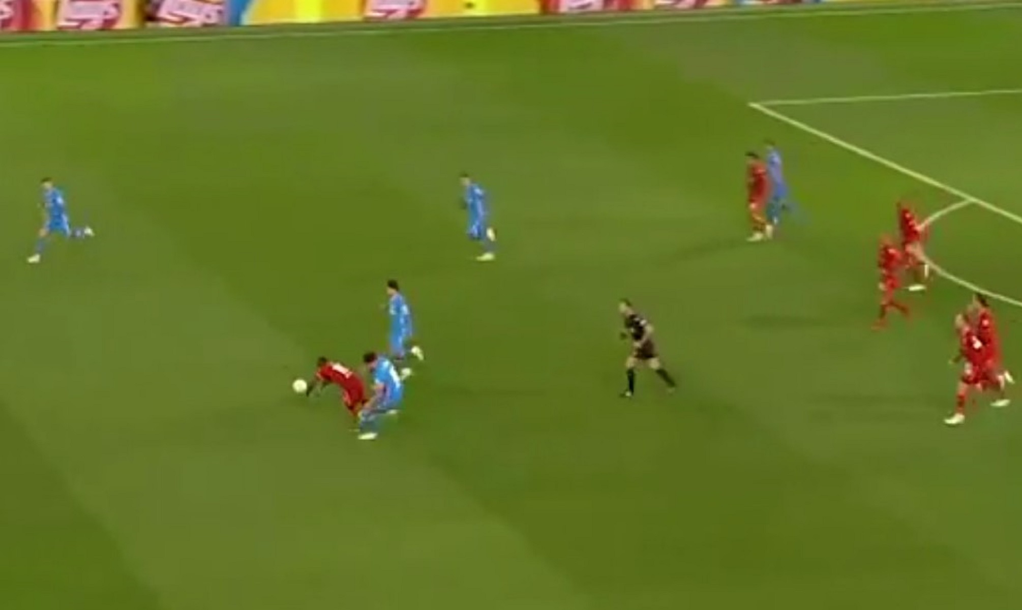 Με 10 η Ατλέτικο στο «Άνφιλντ», απευθείας κόκκινη ο Φελίπε! (vid)