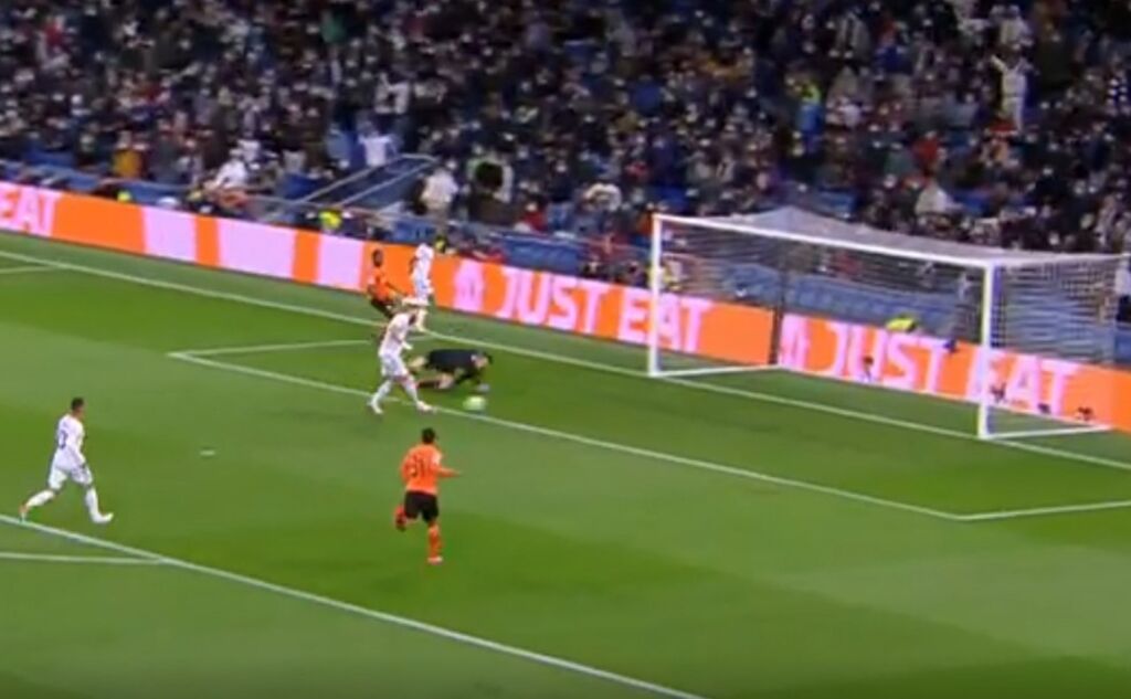 Η Ρεάλ τα… χίλιασε με «δράστη» τον Μπενζεμά! (vid)