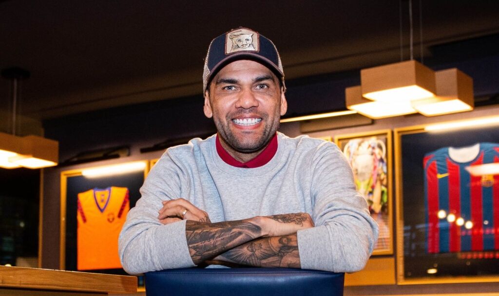 Μεγάλη δήλωση από Ντάνι Άλβες: «Εγώ θα έδινα την “Χρυσή Μπάλα” στον Έρικσεν»