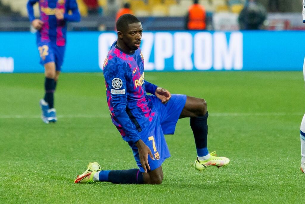 Εκνευρισμός στην Μπαρτσελόνα με Ντεμπελέ: « Απαντάς ή φεύγεις άμεσα»