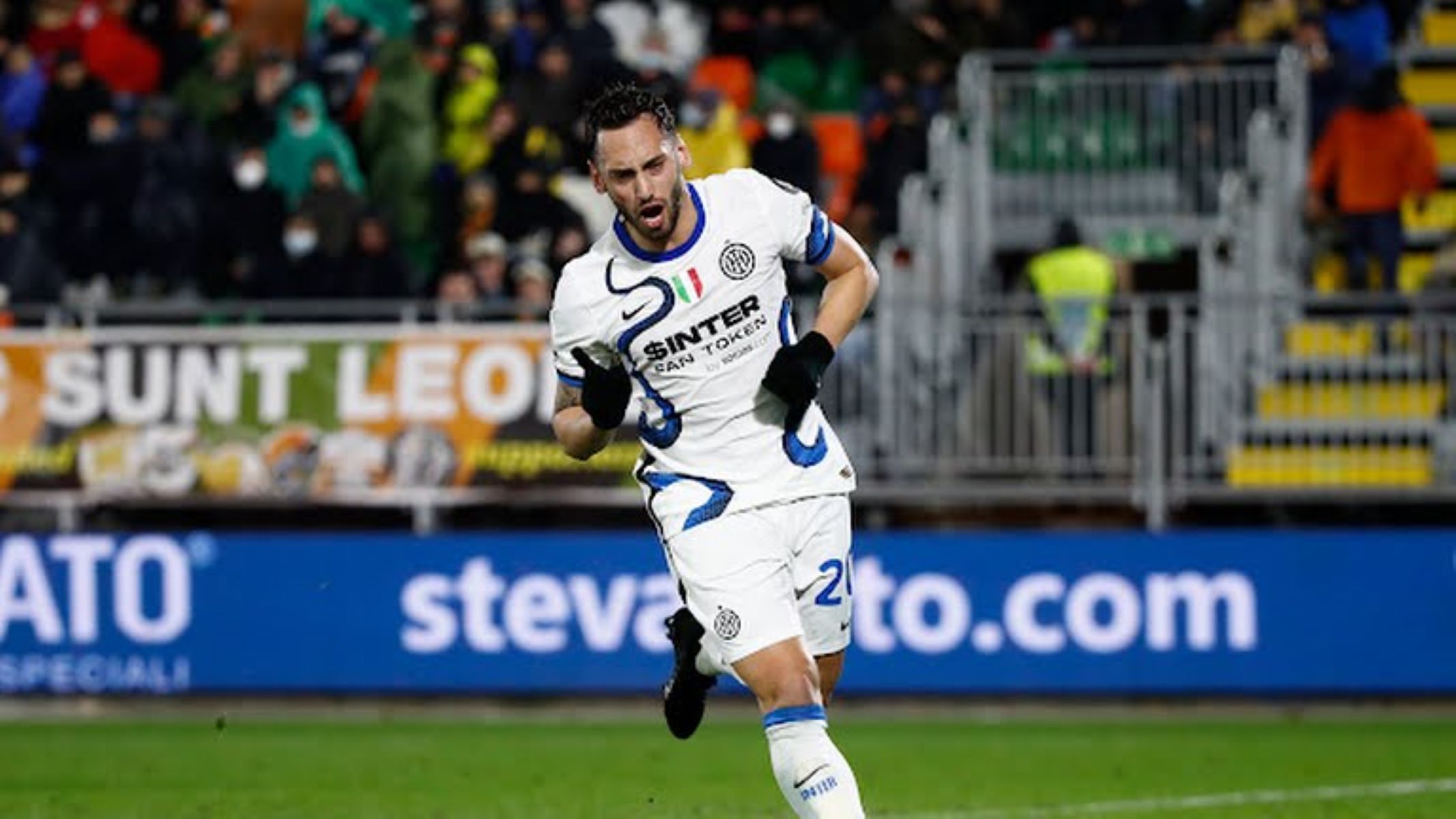 Ατσαλάκωτη η Ίντερ στη Βενέτσια – Νίκη και στο -1 από τη κορυφή (vid)