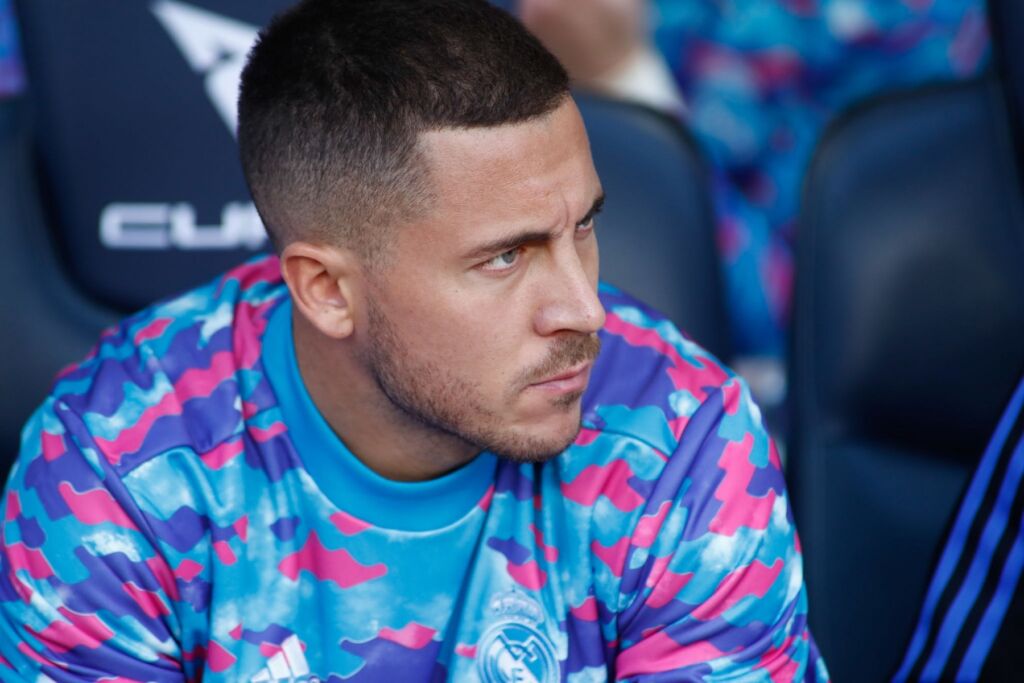 «Καψώνια» του Αντσελότι στον Αζάρ – Υγιής αλλά… παγκίτης ο Βέλγος