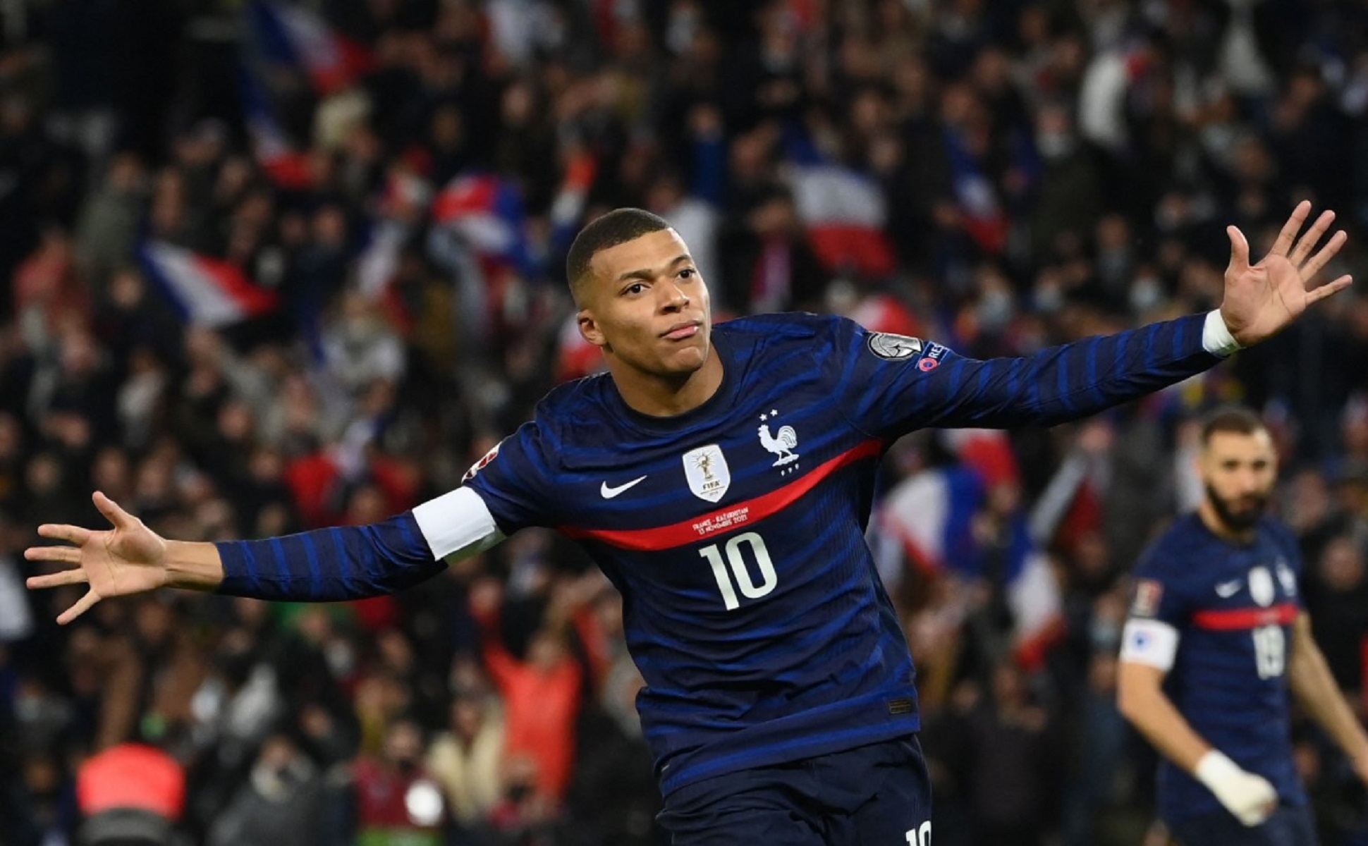 Μπαπέ: «Έρχονται σπουδαία πράγματα στο μέλλον μου» (vid)