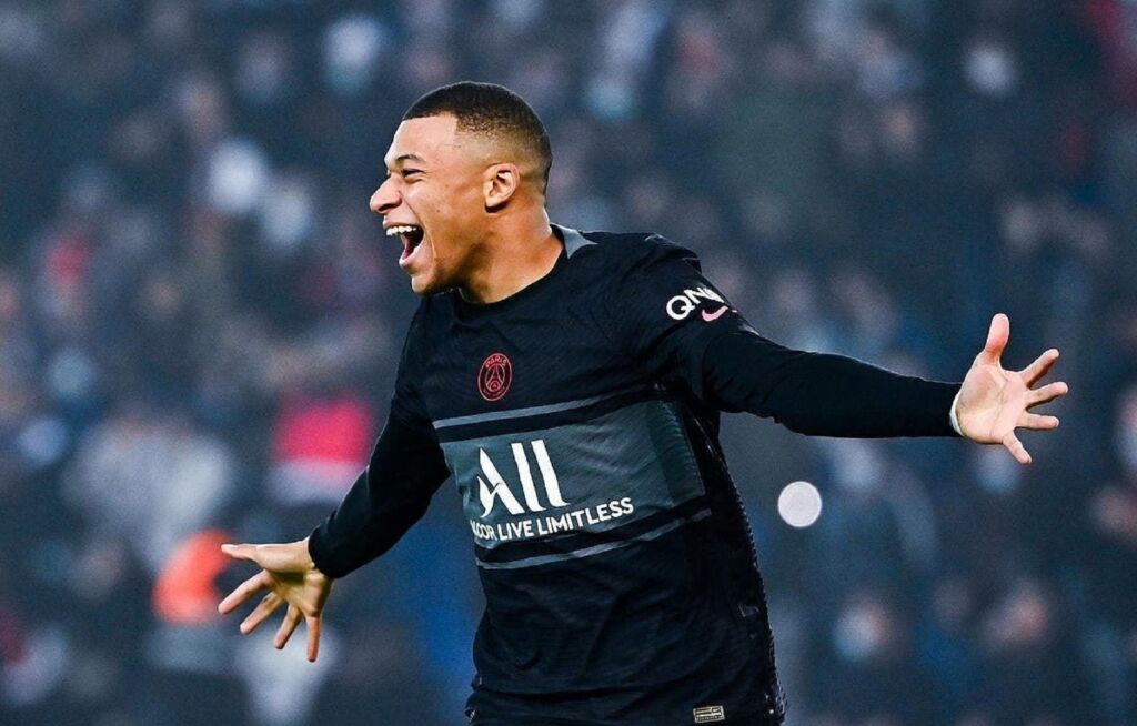 Ζλάταν: «Προέτρεψα τον Μπαπέ να φύγει από την Παρί»