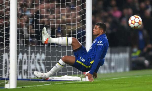 Τιάγκο Σίλβα: Μεγαλώνει, αλλά δεν... γερνάει!