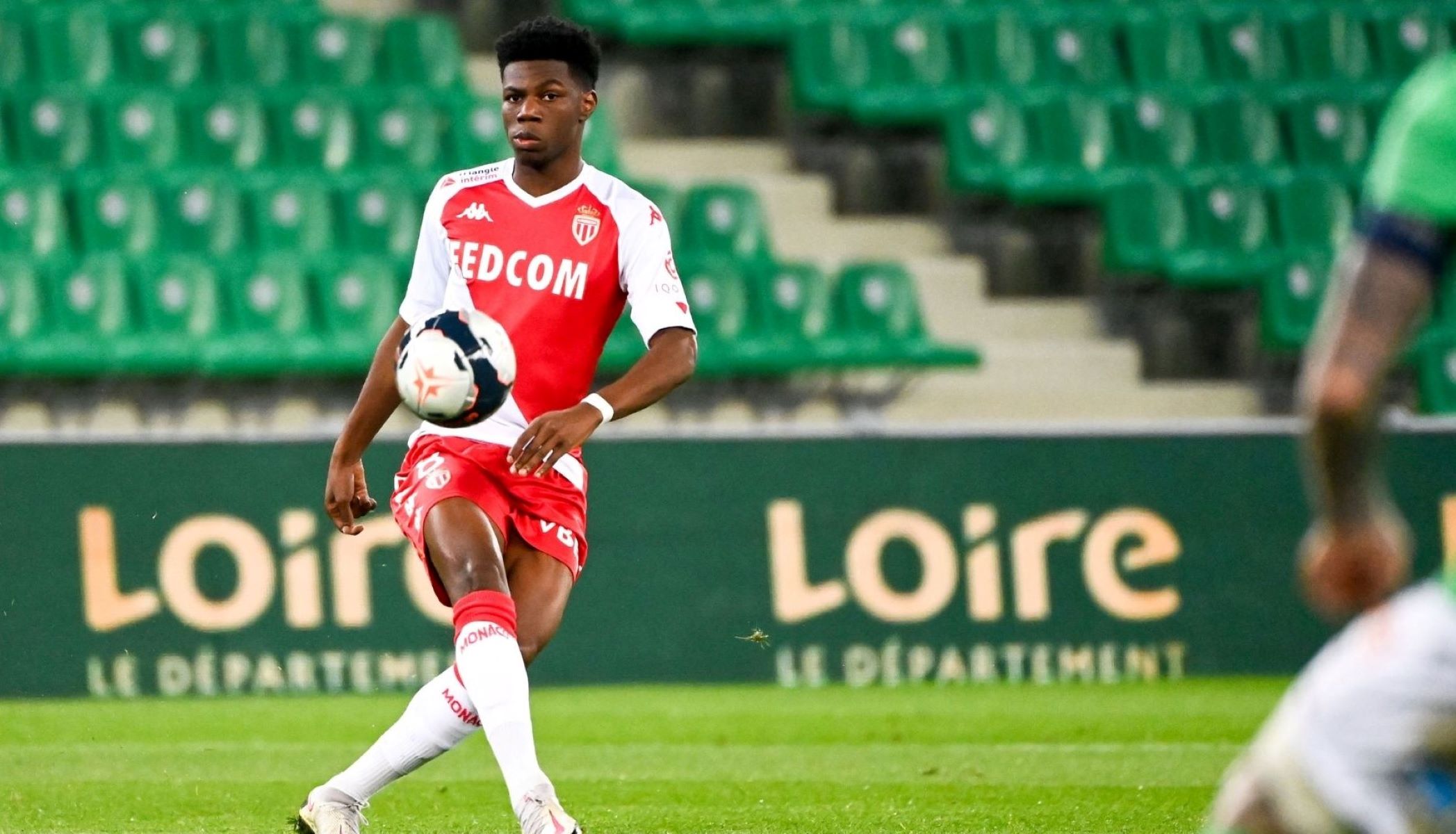 Τέσσερα μεγαθήρια στην… κούρσα για Τσουαμενί!