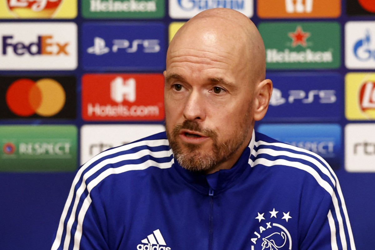 O Άγιαξ είναι και πάλι στον... αφρό! Το ίδιο και ο Έρικ Τεν Χάαγκ!