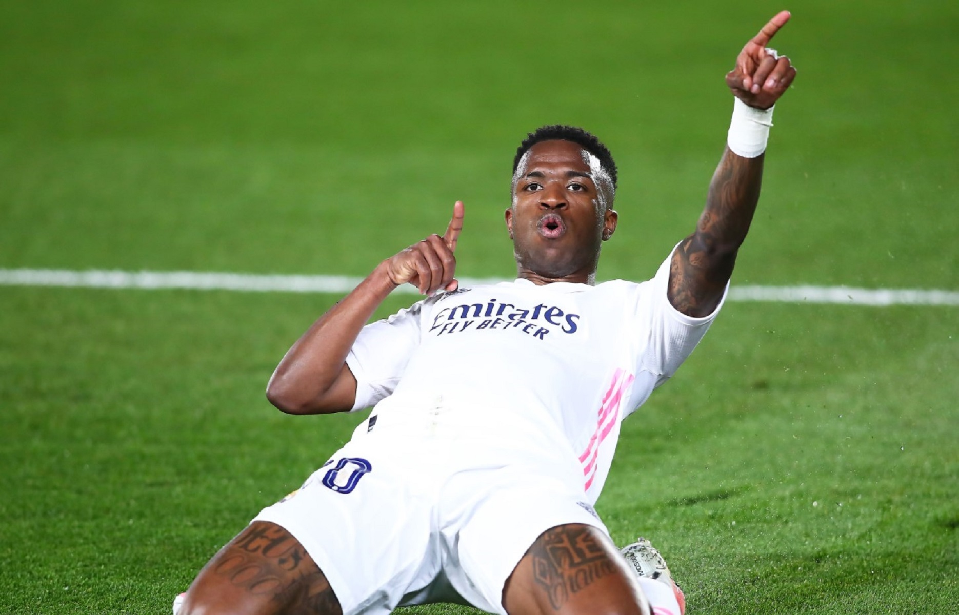 «Δένει» τον Βινίσιους με… μυθική ρήτρα η Ρεάλ!