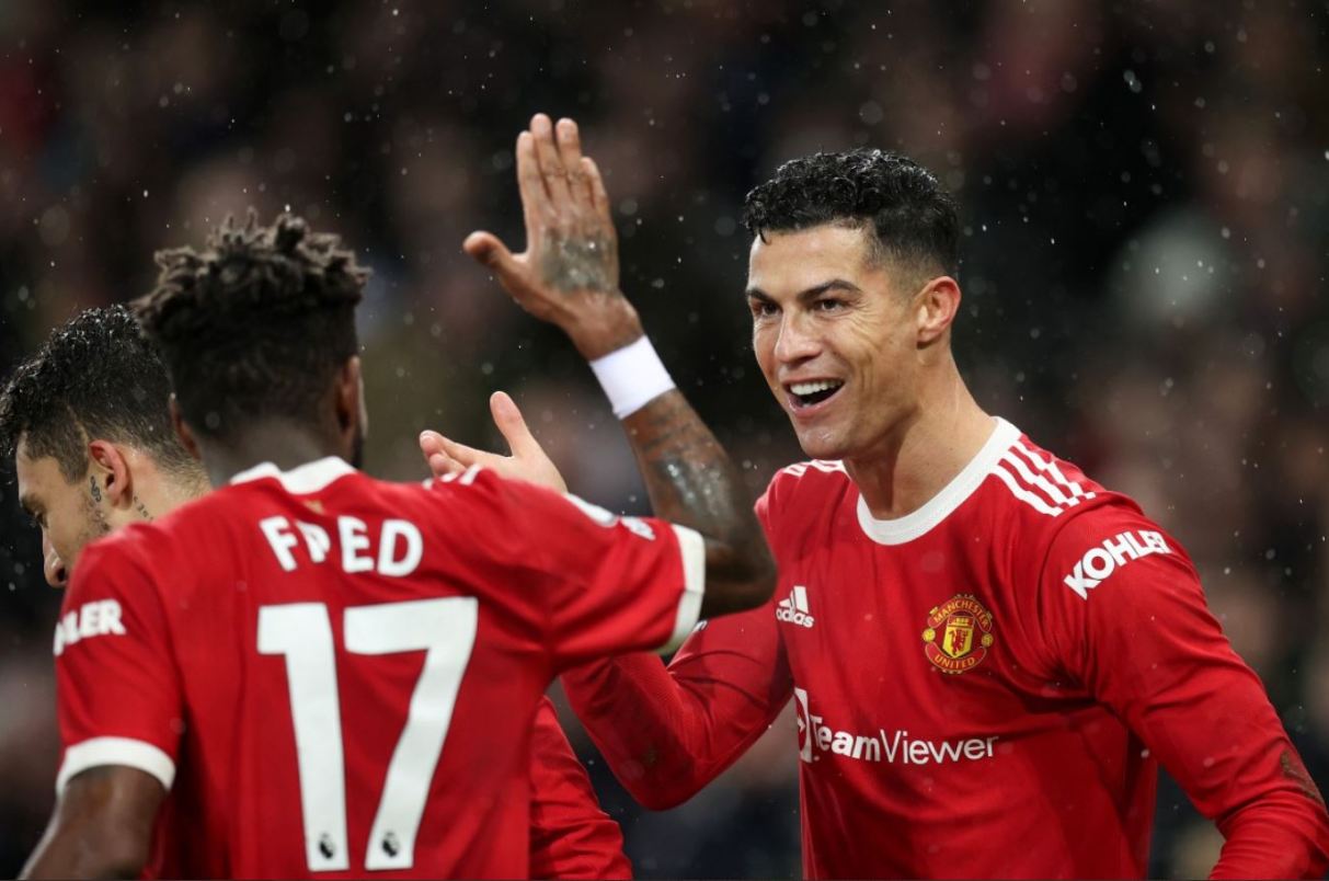 Οι οπαδοί της Νόριτς με κινητά στο χέρι για το «Si» του Κριστιάνο! (pic)