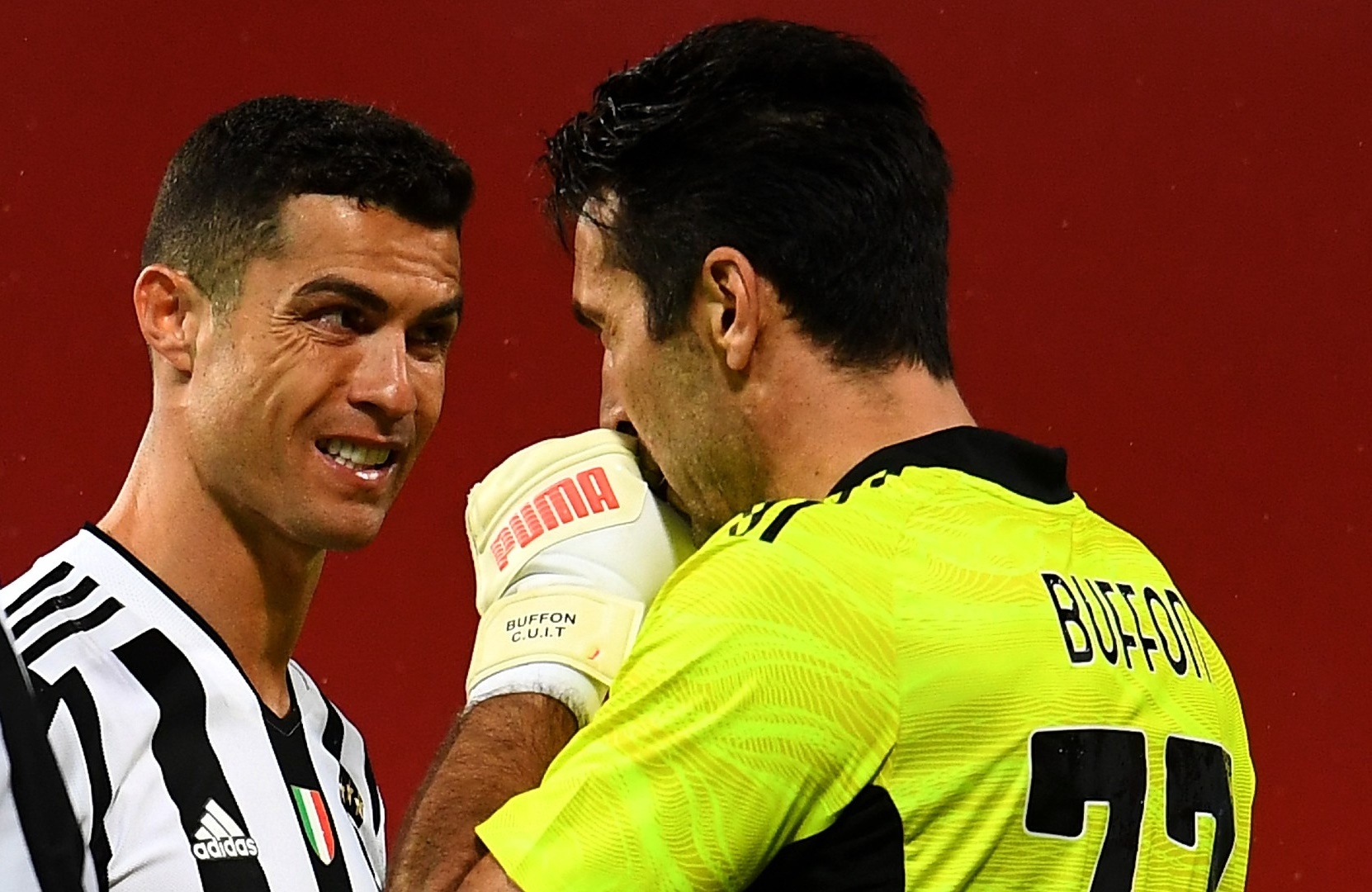 Ο Μπουφόν ρίχνει στον Κριστιάνο το φταίξιμο για την εικόνα της Γιουβέντους!