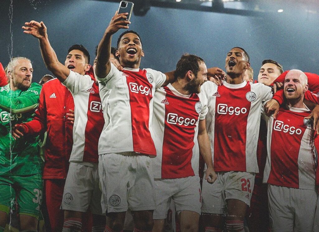 Ο Άγιαξ βάζει τα… γυαλιά σε όλες τις ομάδες με τα αμύθητα budget!