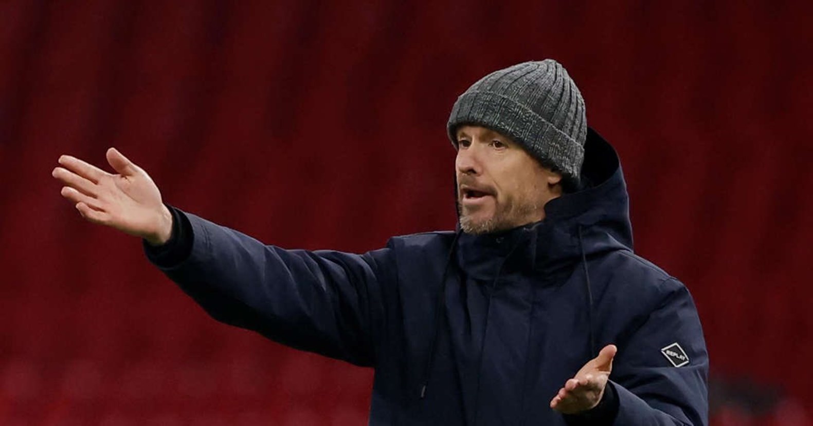 O Τεν Χάαγκ τα «μασάει» για το μέλλον του στον Άγιαξ!