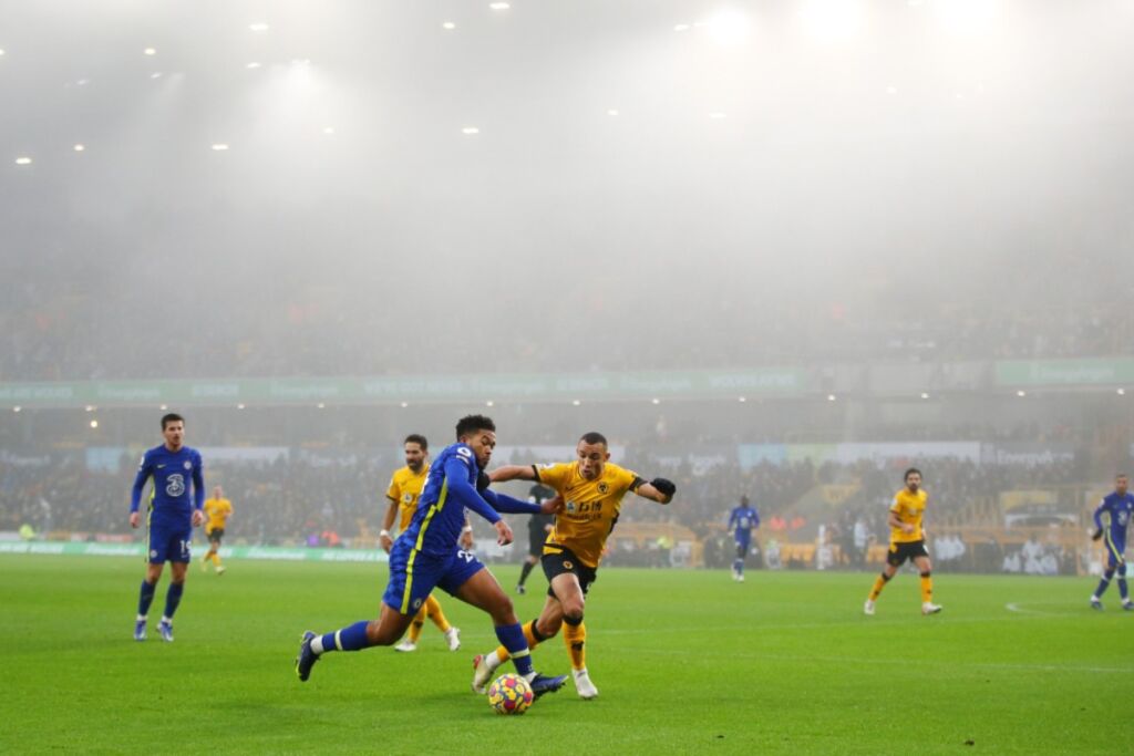 Η Τσέλσι χάθηκε μέσα στην ομίχλη στο «Μολινό» (vid)