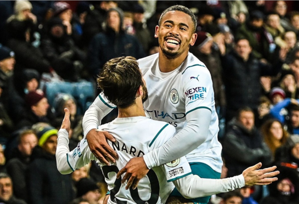 Η Σίτι άνοιξε το δώρο της Τσέλσι και αναρριχήθηκε στην κορυφή (vid)