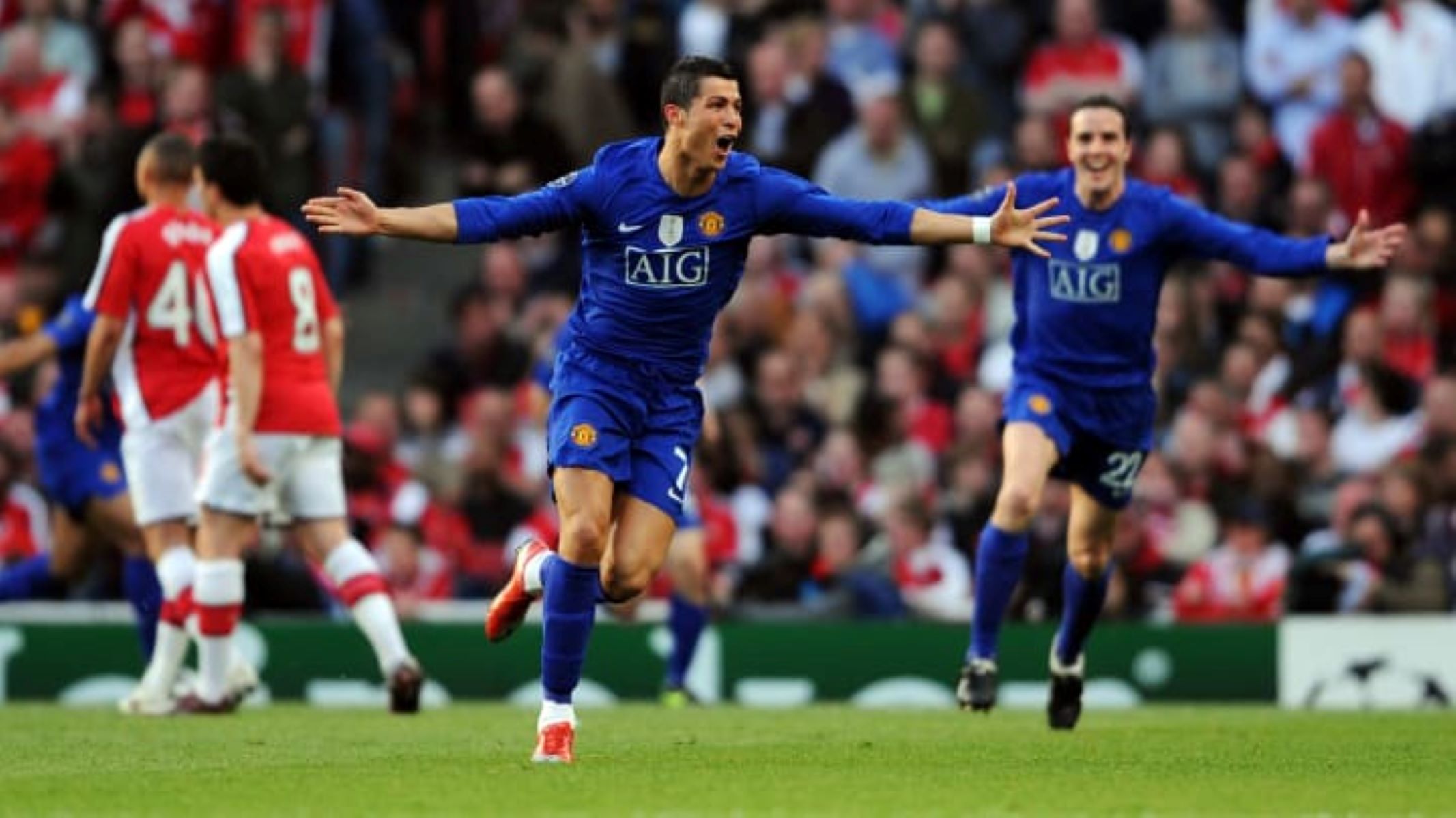 Ο Κριστιάνο θα έχει πάντα πίσω του Ζουνίνιο, Πίρλο και λοιπούς (vid)