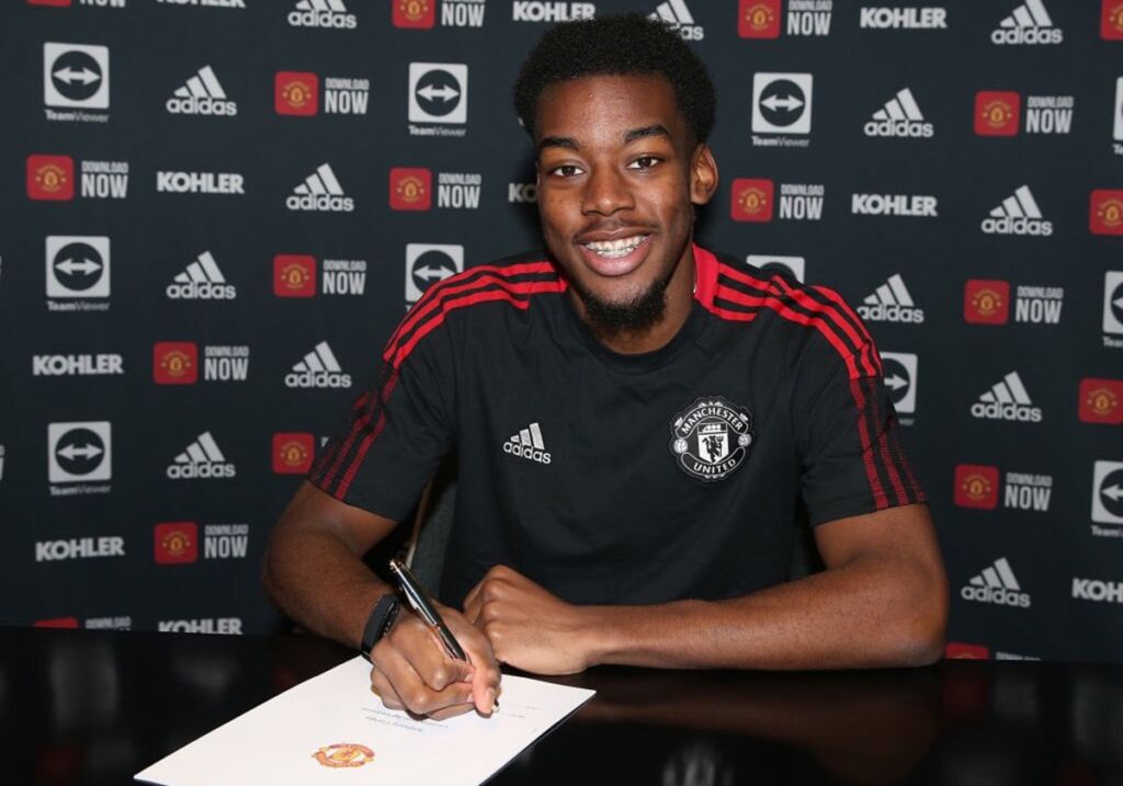 «Έδεσε» τη σουηδική της ταλεντάρα η Γιουνάιτεντ (pic)