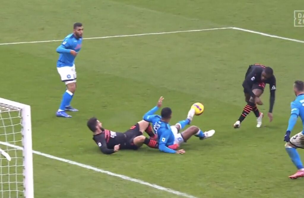 Ξέσπασε ο Πιόλι μετά το ακυρωθέν γκολ της Μίλαν!