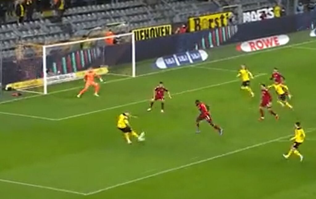 O Χάαλαντ «ξεπατίκωσε» τον Ανρί και έκανε το τέλειο πλασέ (vid)