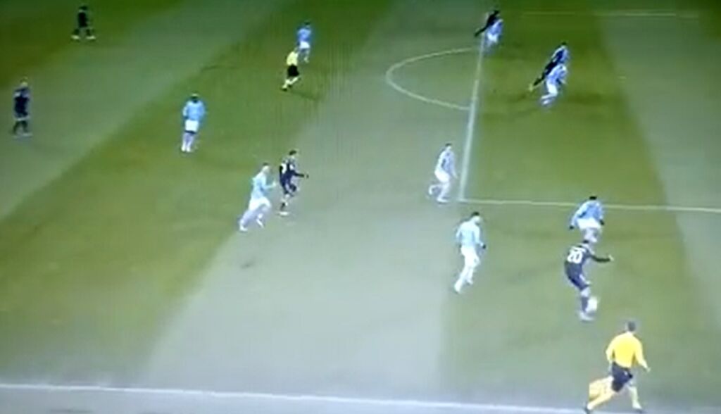 Σέντρα… αριστούργημα του Μπερναρντέσκι, γκολ ο Κεν στο Τορίνο (vid)