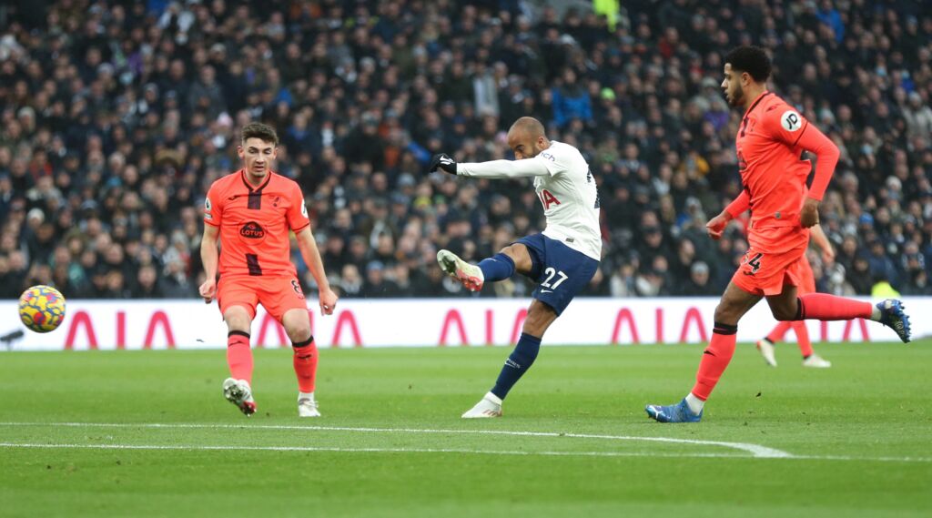 Η Τότεναμ του Κόντε… τρελαίνει – Τρίτη σερί νίκη και “όνειρα” (vid)