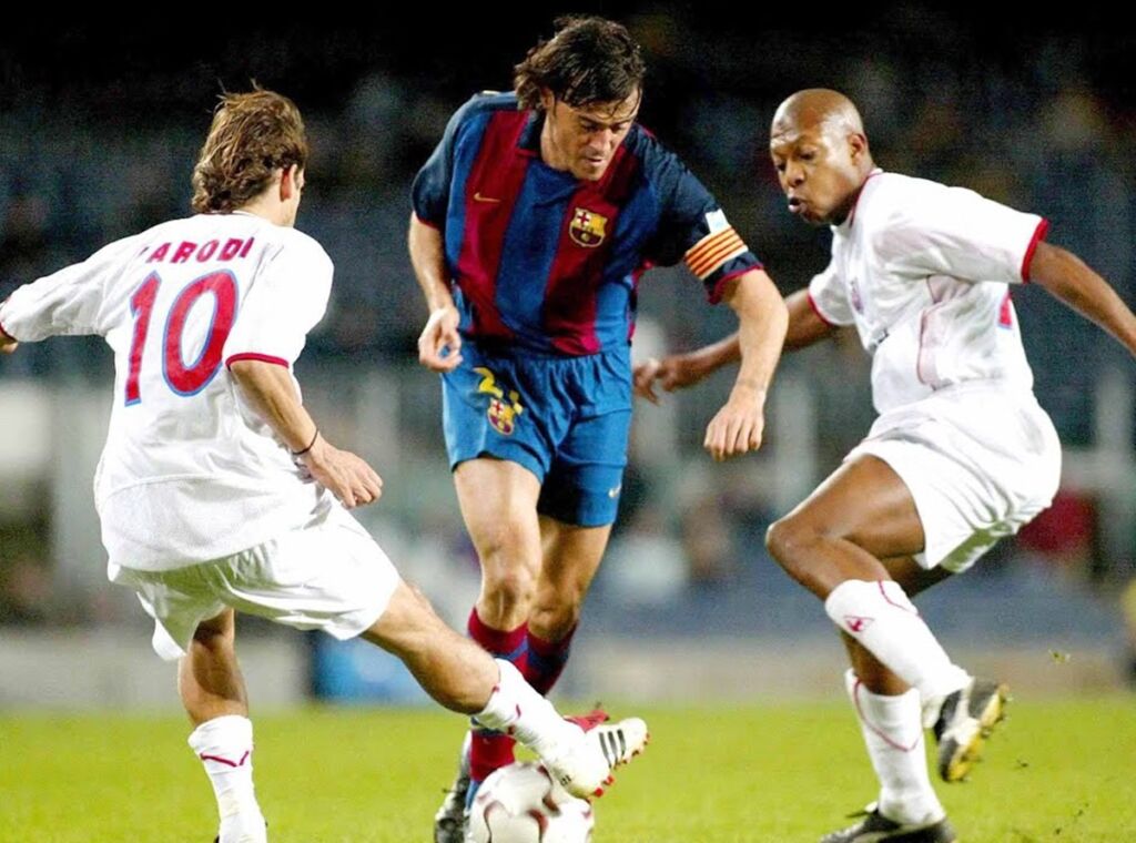 Όταν η Μπαρτσελόνα… βολόδερνε σε Νέα Σμύρνη και Νέα Φιλαδέλφεια! (pics)