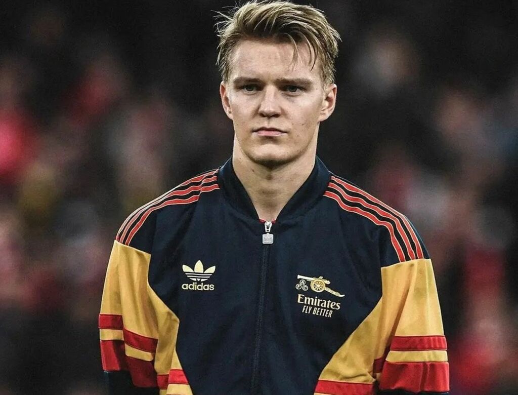 Παίκτης- θρύλος της Άρσεναλ υποκλίνεται στην κλάση του Όντεγκαρντ!