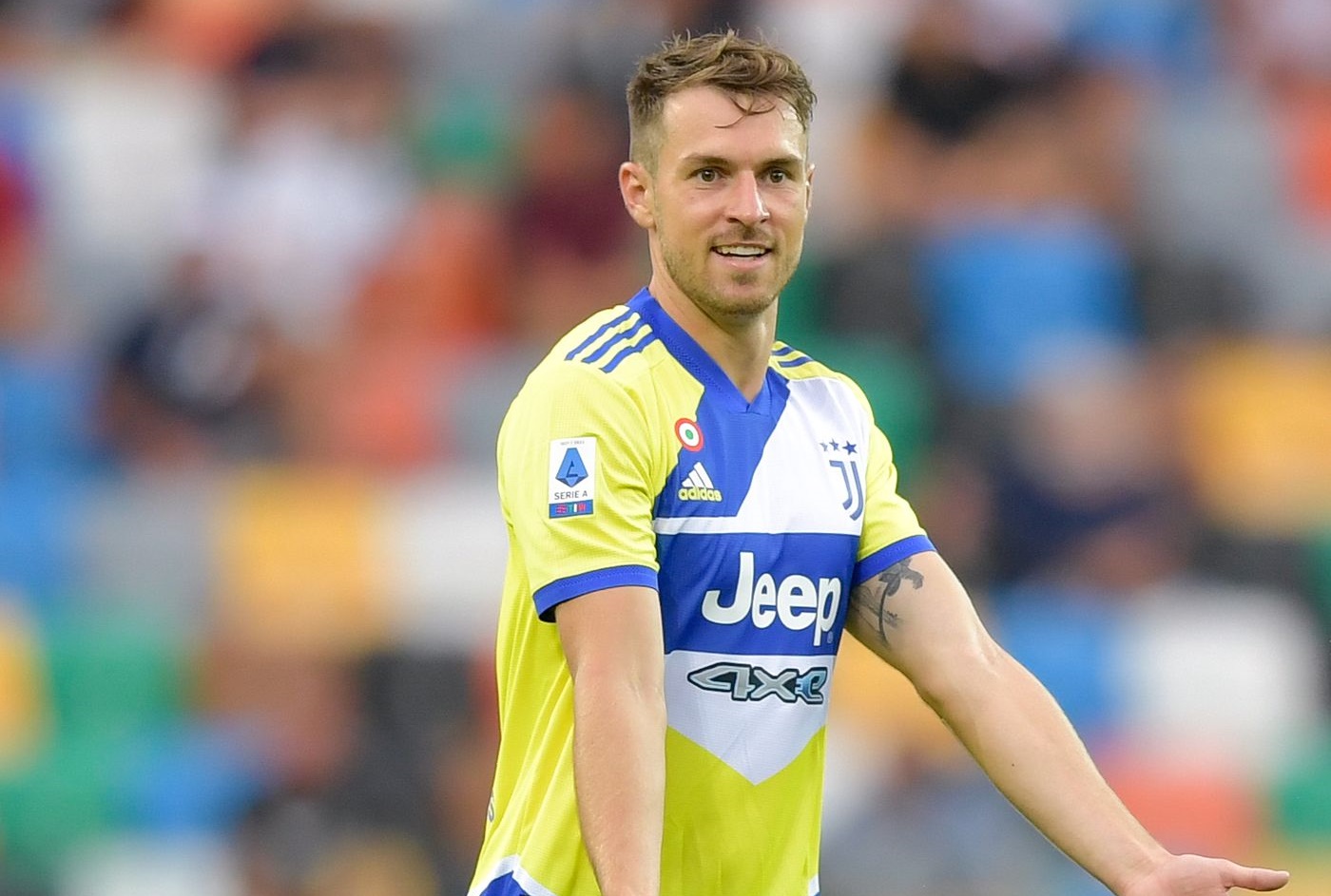 Μαζεύει τα… μπογαλάκια του ο Ράμσεϊ με βάρκα την ελπίδα (pic)