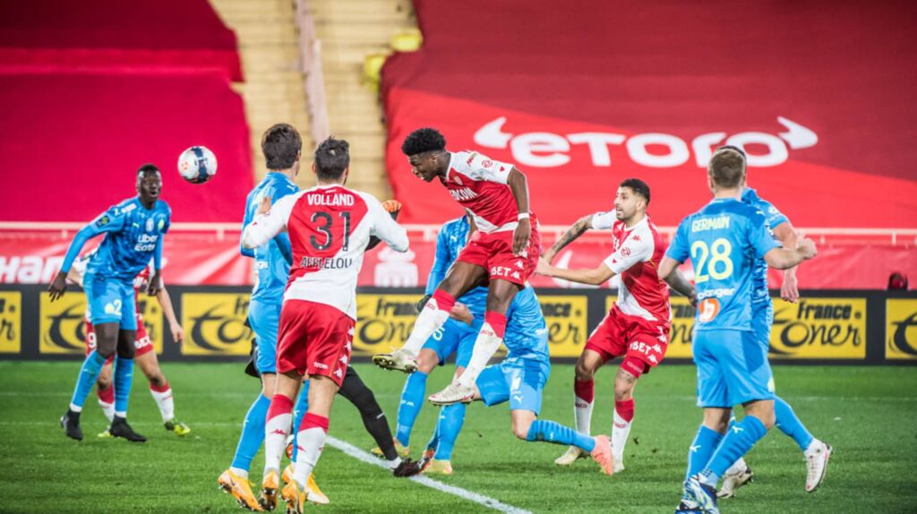 Η Γιουβέντους κάνει πίσω για Τσουαμένι και η Τσέλσι κάνει… τούμπες!