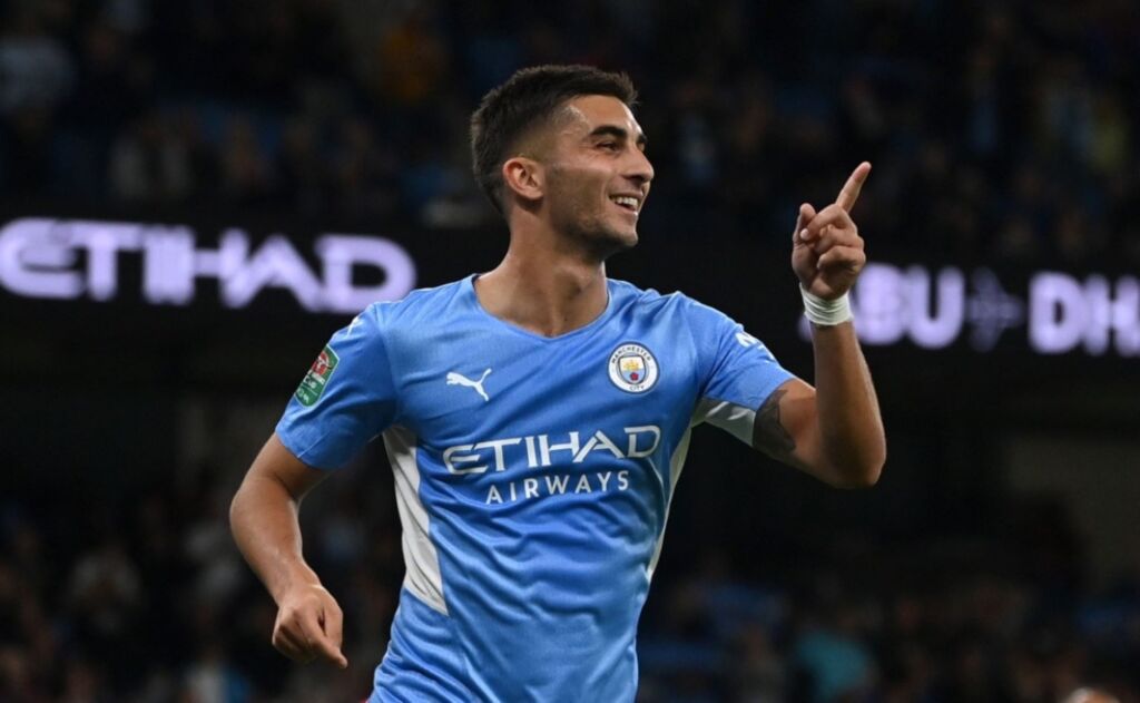 Η Μπαρτσελόνα όσο και να θέλει δεν μπορεί να… φθάσει τον Τόρες!