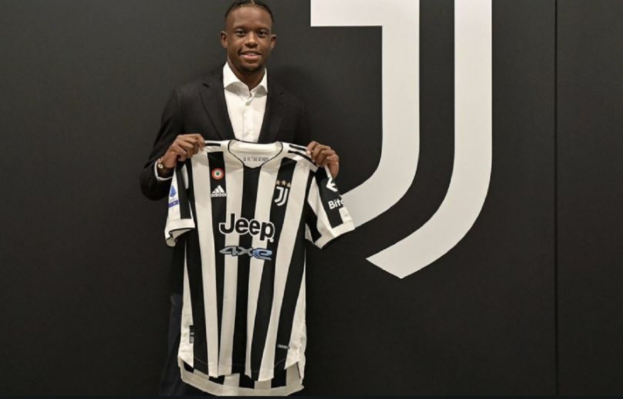 Επίσημο: Στη Γιουβέντους ο Ζακαρία!