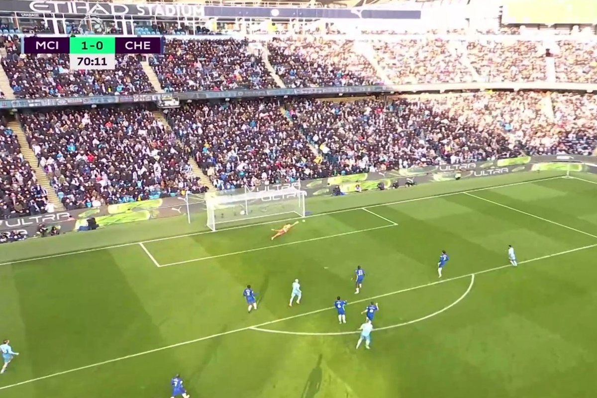 Πλασεδάρα κλάσης του Ντε Μπρόινε στο «Έτιχαντ» (vid)