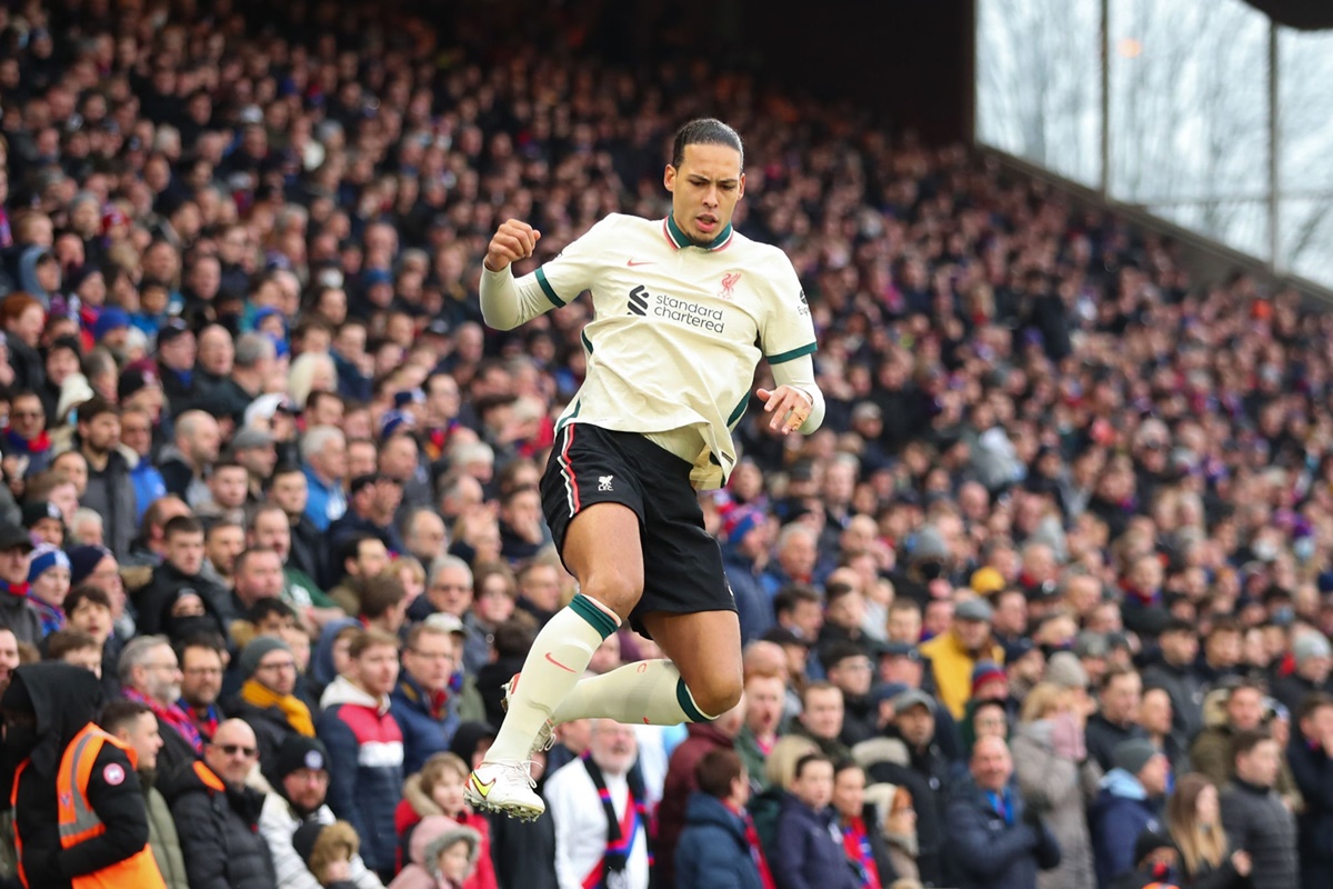 «Κάρφωσε» ξανά την Κρίσταλ Πάλας ο Φαν Ντάικ! (vid)