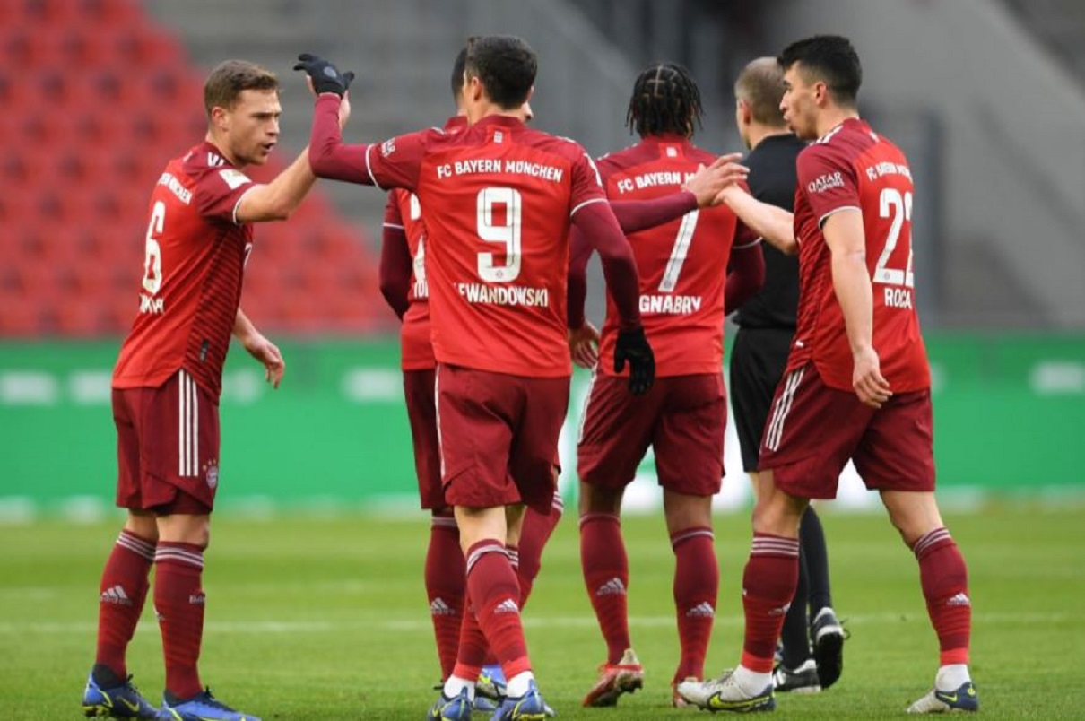 Λεβαντόφσκι ξεκόλλα, δεν είναι πια αστείο! (vid)