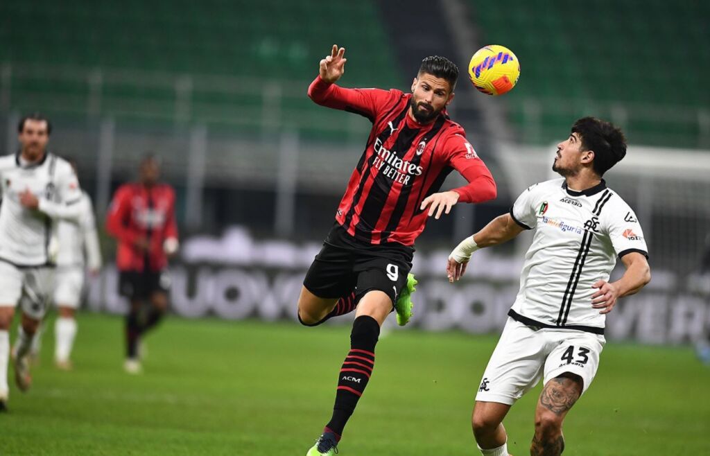 Μπάχαλο από τον διαιτητή! Η Μίλαν σκόραρε στο 92’ αλλά… δεν άφησε πλεονέκτημα! (vid)