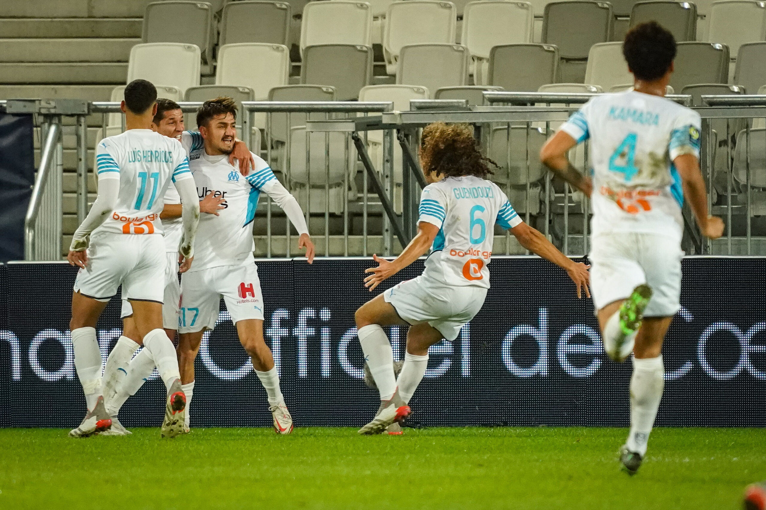 Ένα και να… καίει από τη Μαρσέιγ! (vid)