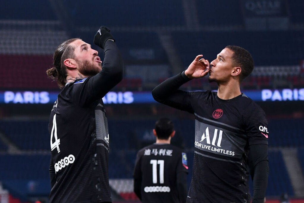 Ήταν να μην κάνει ο Ράμος την αρχή! Πήρε φόρα η Παρί! (vid)