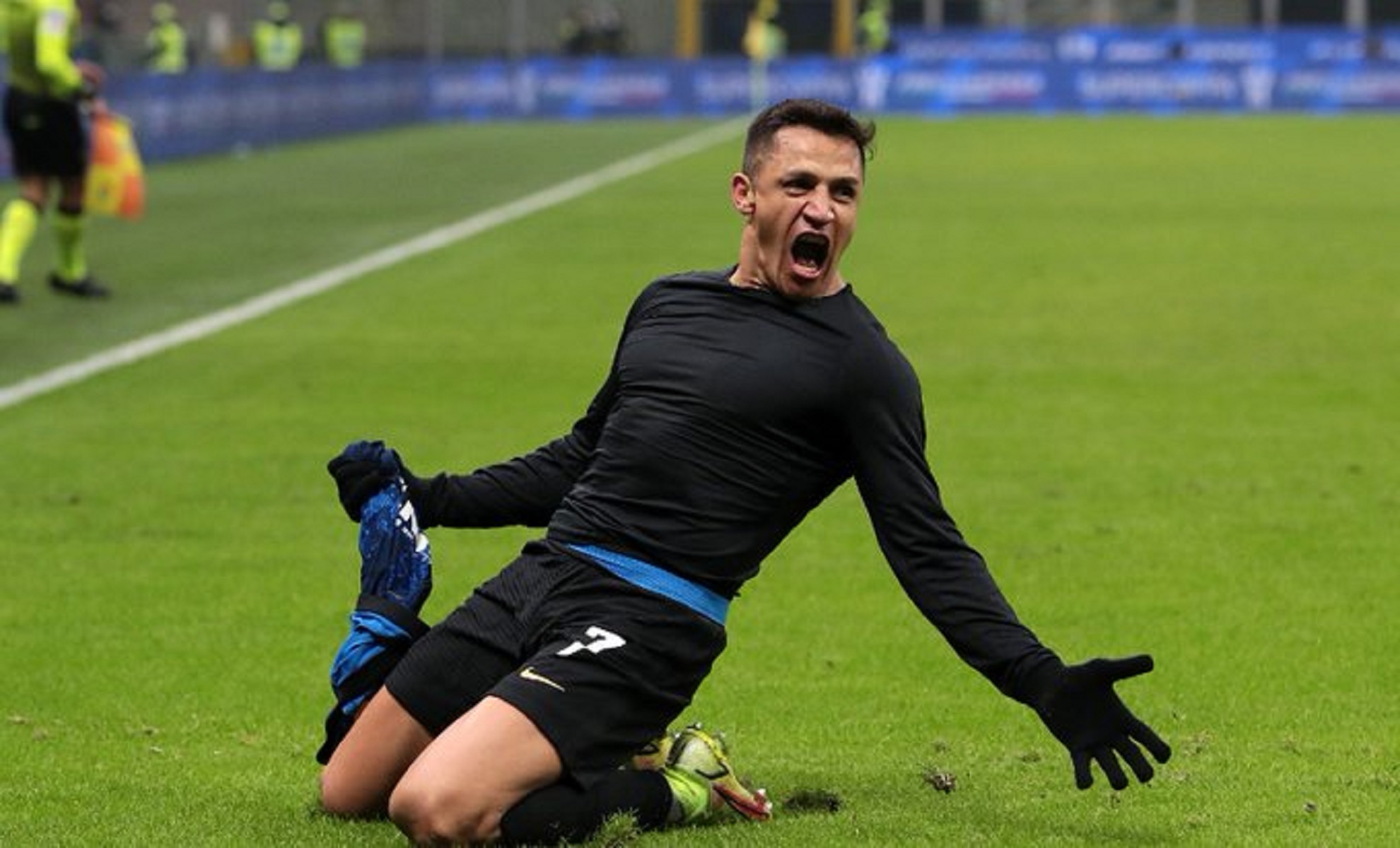 To τρελό buzzer beater του Αλέξις που έφερε σε… έκσταση την Ίντερ (vid)