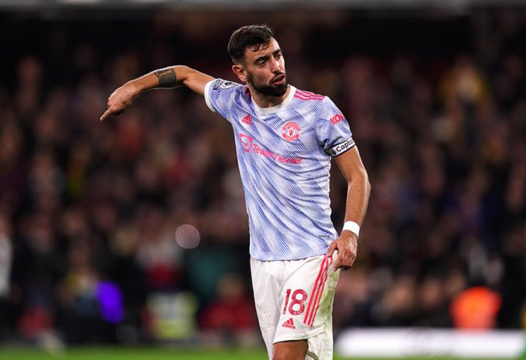 Ο Μπρούνο Φερνάντες… εκτέλεσε την Άστον Βίλα (vid)