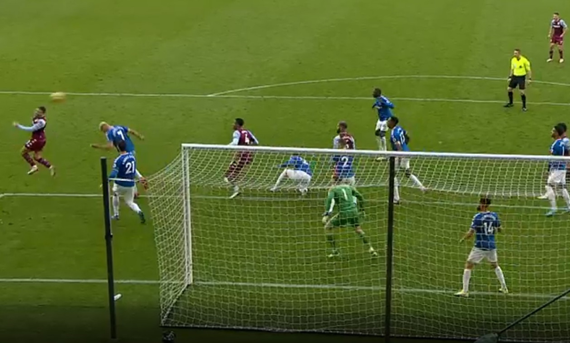 «Μαγική» κεφαλιά Μπουεντία και η Βίλα… βυθίζει την Έβερτον! (vid)