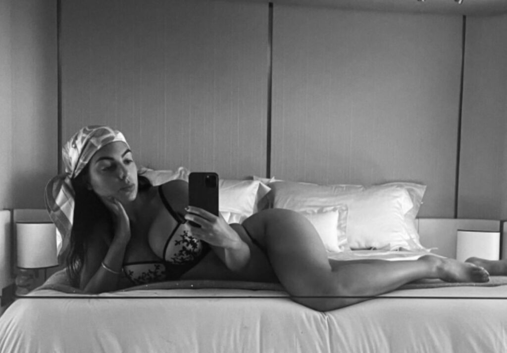 Χεορχίνα Ροντρίγκεζ: «Ο Κριστιάνο με έπαιρνε από τη δουλειά με Bugatti»